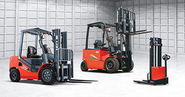 Chirie Echipament de Manipulare